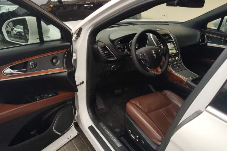 Used Lincoln MKX 2017 2.7T Four-Wheel Drive Prestige Edition Driver Seat