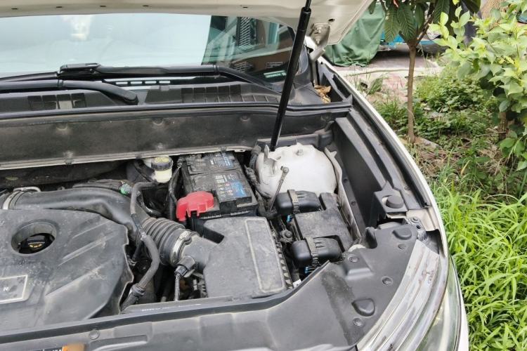 Used Lincoln MKX 2017 2.0T Four-Wheel Drive Zunya Edition Engine Bay Left