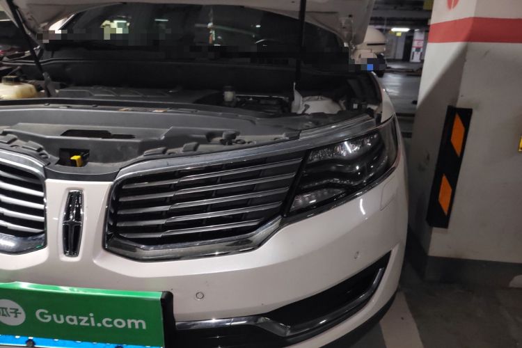 Used Lincoln MKX 2017 2.7T Four-Wheel Drive Prestige Edition Engine Bay Left