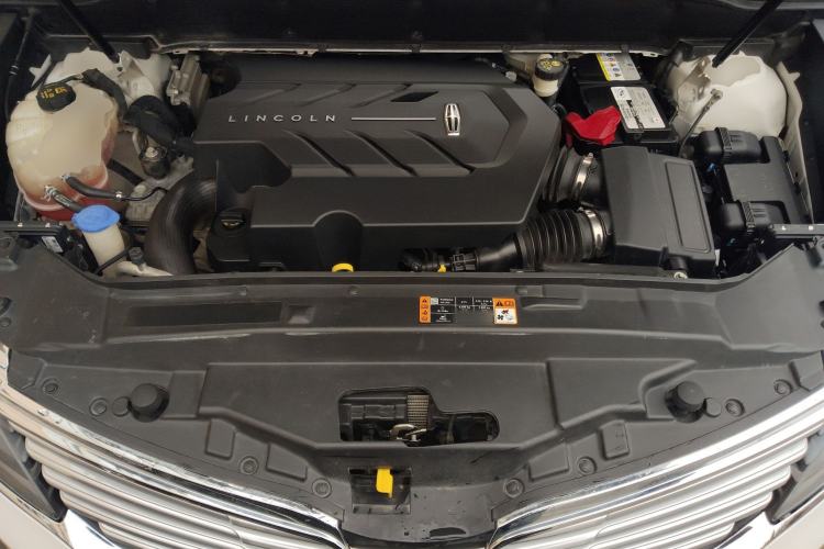 Used Lincoln MKX 2017 2.7T Four-Wheel Drive Prestige Edition Engine Bay