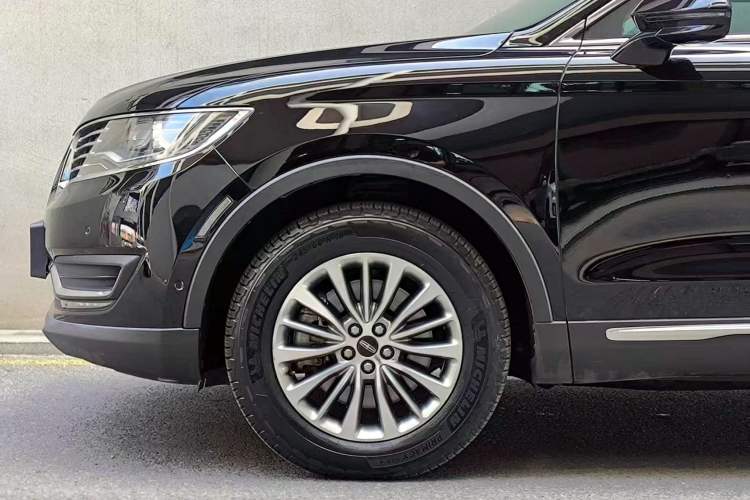 Used Lincoln MKX 2017 2.0T Four-Wheel Drive Zunya Edition Exterior 4