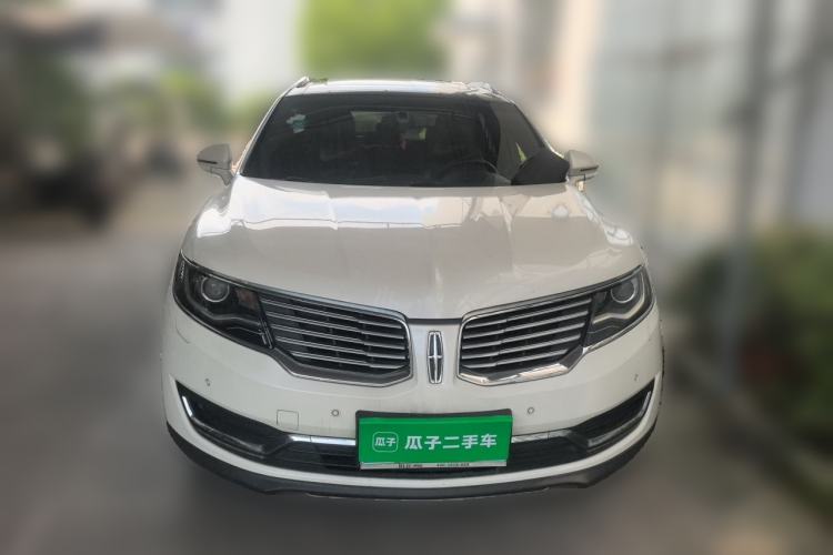 Used Lincoln MKX 2017 2.0T Two-Wheel Drive Deluxe Edition Front