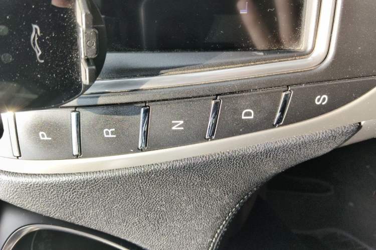 Used Lincoln MKX 2017 2.0T Four-Wheel Drive Zunya Edition Gear Lever