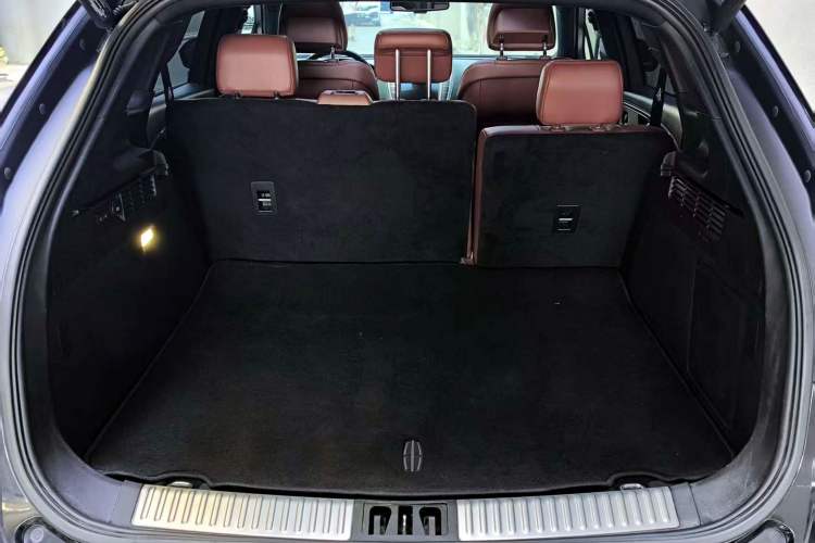 Used Lincoln MKX 2017 2.0T Four-Wheel Drive Zunya Edition Interior 7