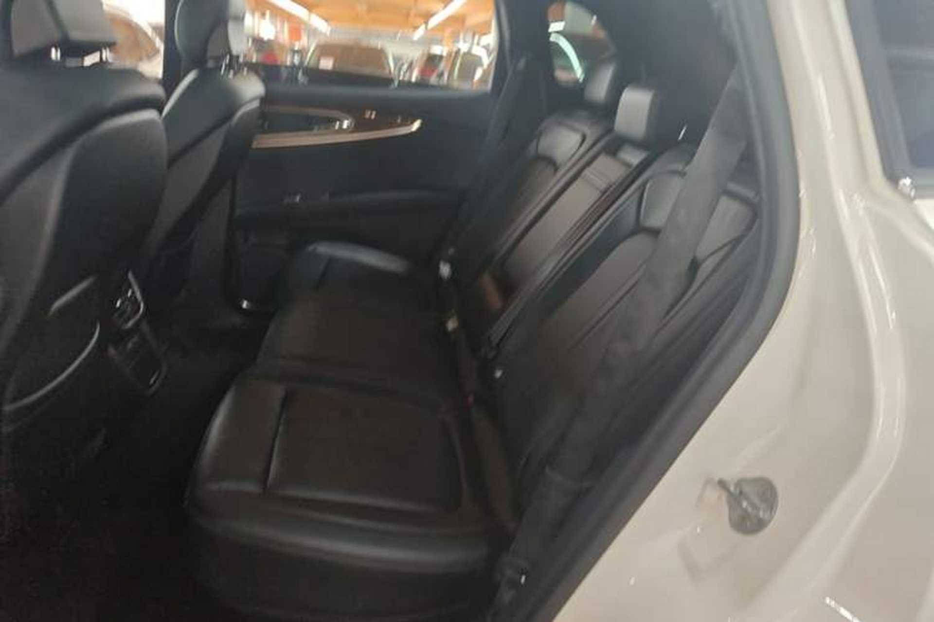 Used Lincoln MKX 2017 2.7T Four-Wheel Drive Prestige Edition Left Rear Seat