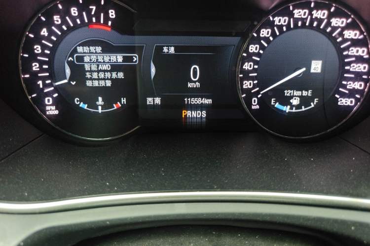 Used Lincoln MKX 2017 2.0T Four-Wheel Drive Zunya Edition Odometer Close Up