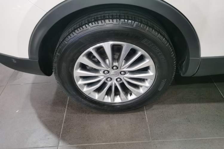 Used Lincoln MKX 2017 2.0T Four-Wheel Drive Zunya Edition Right Rear Wheel Hub