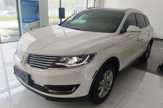 Used Lincoln MKX 2017 2.0T Two-Wheel Drive Deluxe Edition