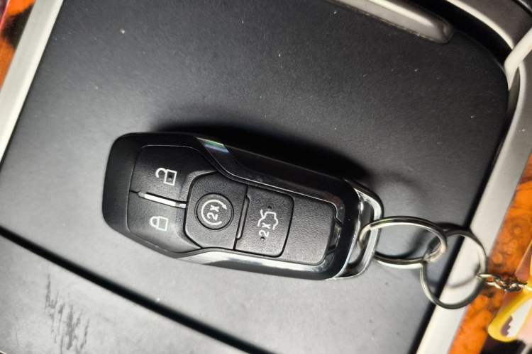 Used Lincoln MKX 2017 2.7T Four-Wheel Drive Prestige Edition Vehicle Key