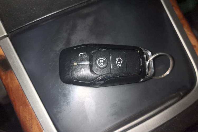 Used Lincoln MKX 2017 2.7T Four-Wheel Drive Prestige Edition Vehicle Key