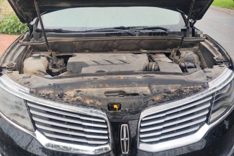 Used Lincoln MKX 2018 2.7T Four-Wheel Drive Prestige Edition Engine Bay
