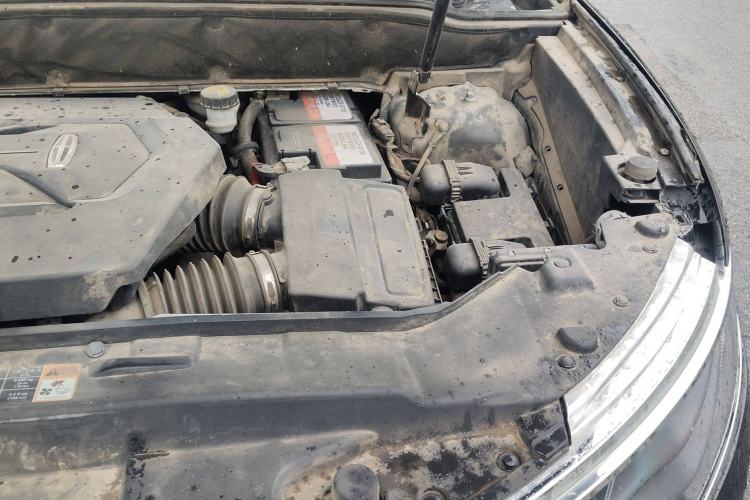 Used Lincoln MKX 2018 2.7T Four-Wheel Drive Prestige Edition Engine Bay Left