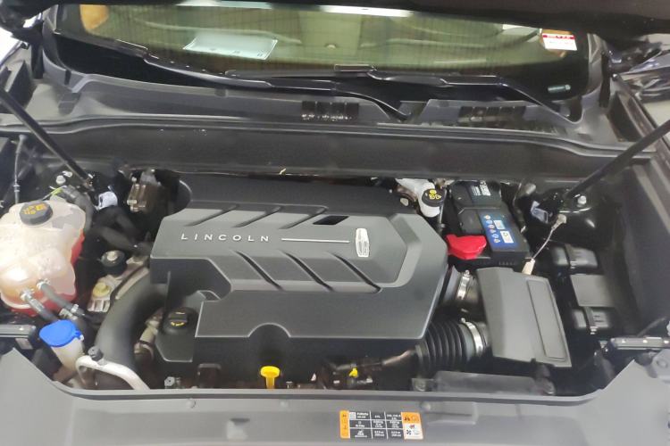 Used Lincoln MKX 2018 2.7T Four-Wheel Drive Prestige Edition Engine Bay