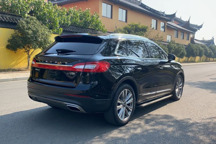 Used Lincoln MKX 2018 2.7T Four-Wheel Drive Prestige Edition Exterior 3