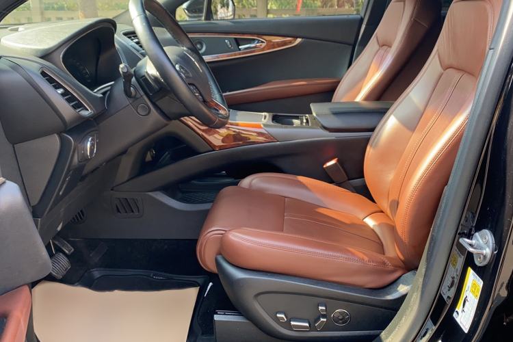 Used Lincoln MKX 2018 2.7T Four-Wheel Drive Prestige Edition Interior 1