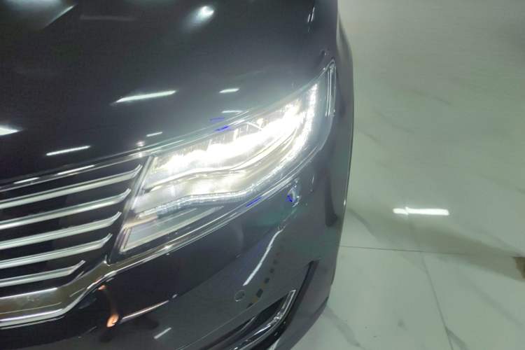 Used Lincoln MKX 2018 2.7T Four-Wheel Drive Prestige Edition Left Front Headlight