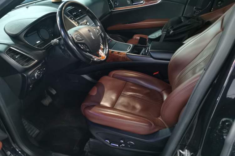 Used Lincoln MKX 2018 2.7T Four-Wheel Drive Prestige Edition Left Front Seat