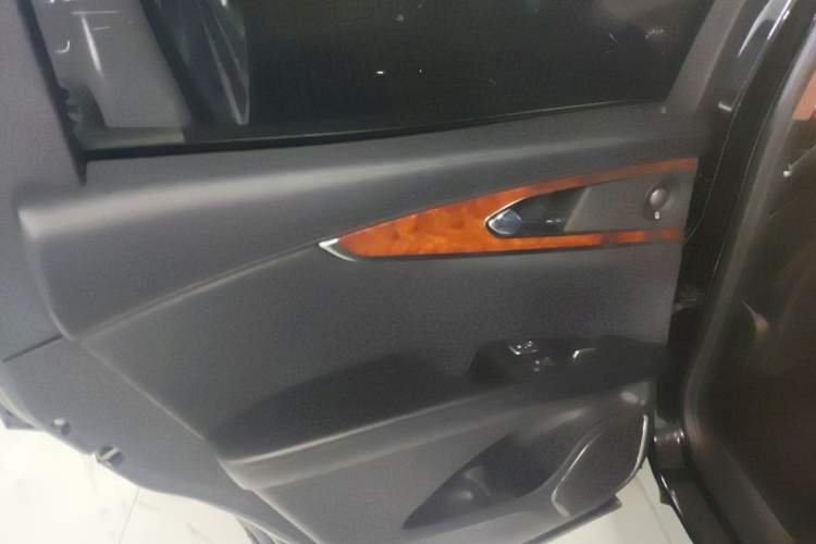 Used Lincoln MKX 2018 2.7T Four-Wheel Drive Prestige Edition Left Rear Door Interior