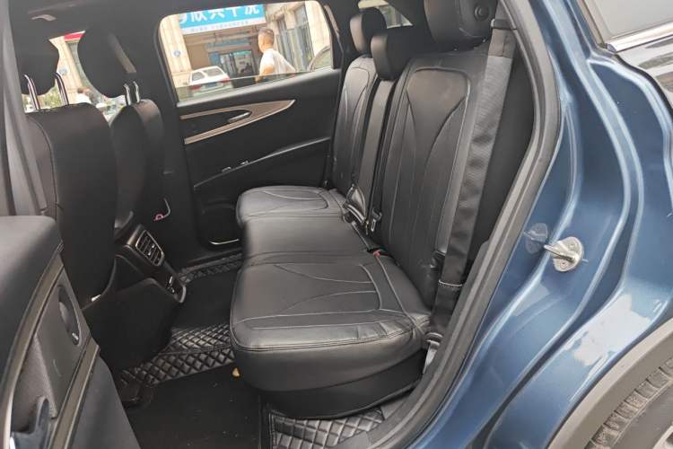 Used Lincoln MKX 2018 2.0T Four-Wheel Drive Zunya Edition Left Rear Seat