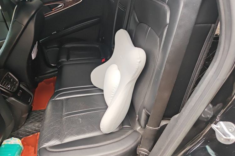Used Lincoln MKX 2018 2.7T Four-Wheel Drive Prestige Edition Left Rear Seat
