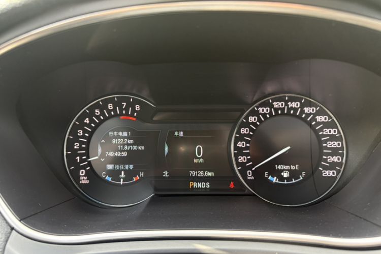 Used Lincoln MKX 2018 2.0T Four-Wheel Drive Zunya Edition Odometer Close Up