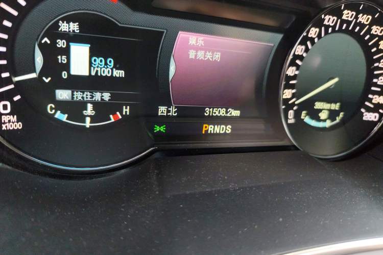 Used Lincoln MKX 2018 2.0T Four-Wheel Drive Zunya Edition Odometer Close Up