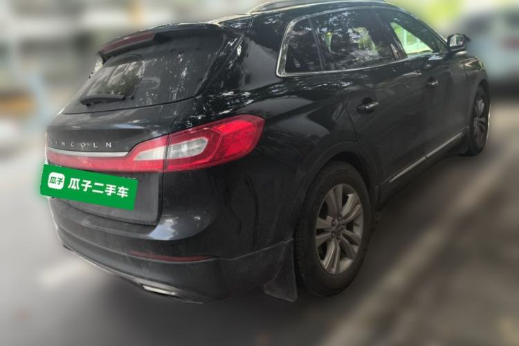 Used Lincoln MKX 2018 2.0T Two-Wheel Drive Deluxe Edition Rear Right 45 Deg