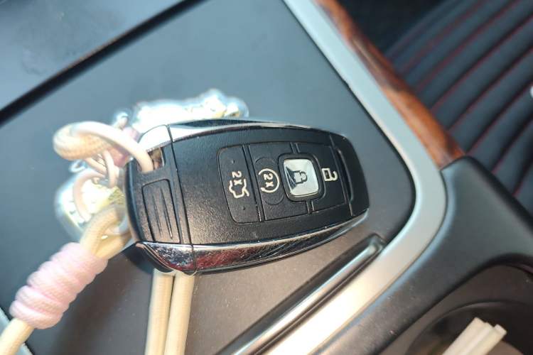 Used Lincoln MKX 2018 2.7T Four-Wheel Drive Prestige Edition Vehicle Key