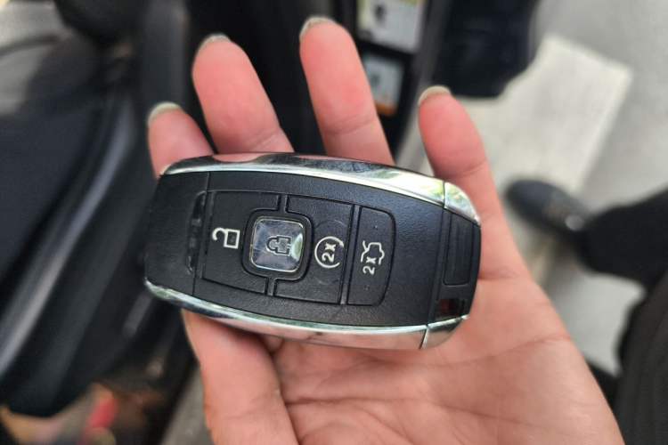 Used Lincoln MKX 2018 2.0T Two-Wheel Drive Deluxe Edition Vehicle Key