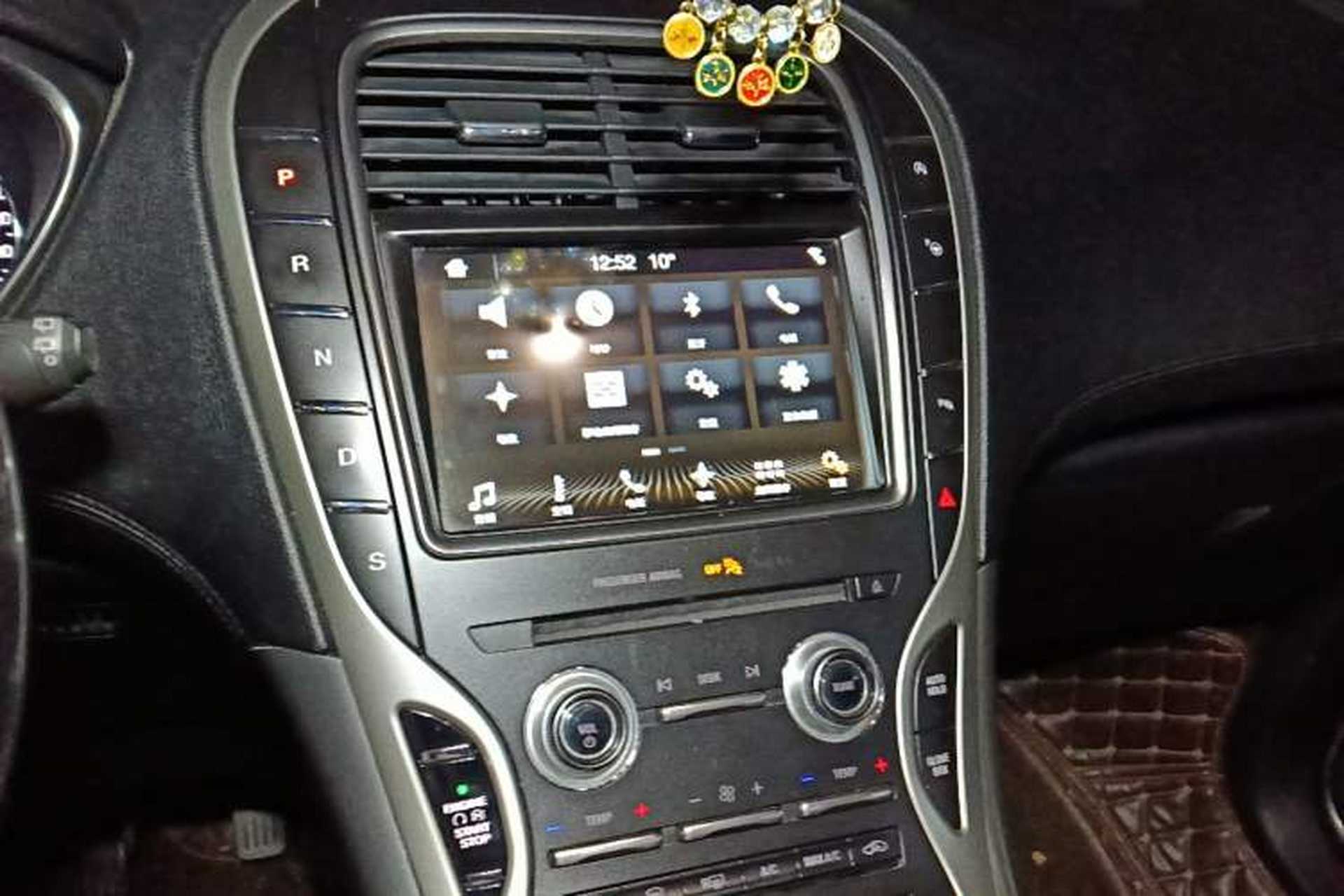 Used Lincoln MKX 2018 2.0T Four-Wheel Drive Zunya Edition Audio And AC Panel