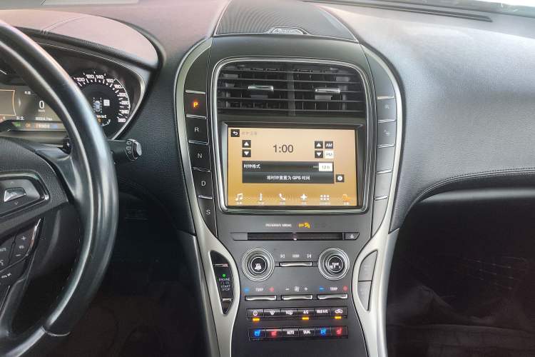 Used Lincoln MKX 2018 2.0T Four-Wheel Drive Zunya Edition Audio And AC Panel