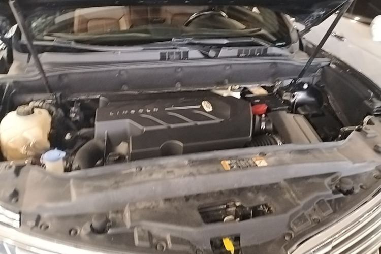 Used Lincoln MKX 2018 2.7T Four-Wheel Drive Prestige Edition Engine Bay