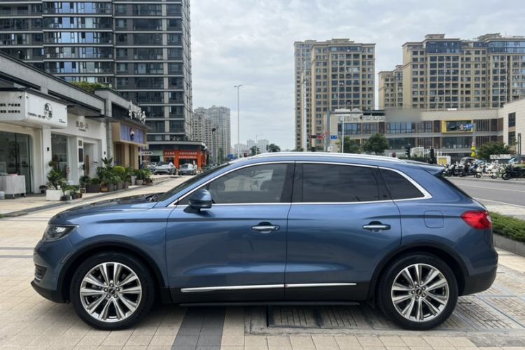 Used Lincoln MKX 2018 2.7T Four-Wheel Drive Prestige Edition Exterior 2