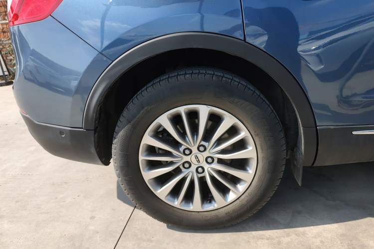 Used Lincoln MKX 2018 2.0T Four-Wheel Drive Zunya Edition Exterior 8