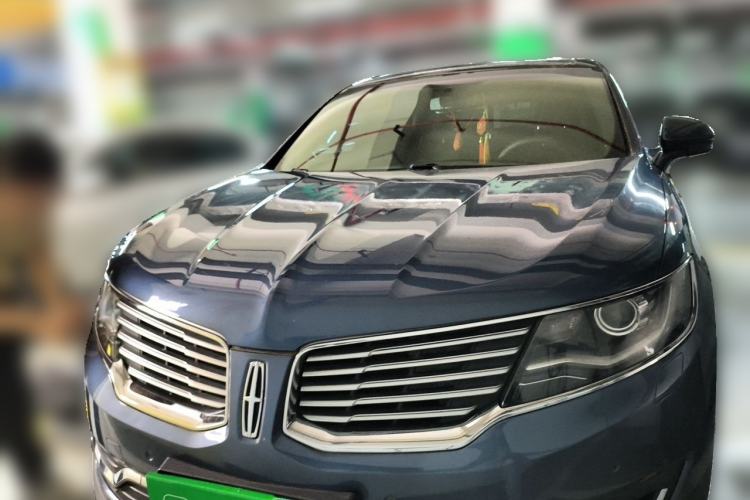 Used Lincoln MKX 2018 2.0T Two-Wheel Drive Deluxe Edition Front