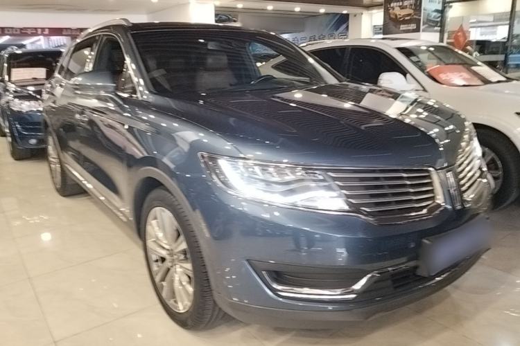 Used Lincoln MKX 2018 2.7T Four-Wheel Drive Prestige Edition Front Right 45 Deg