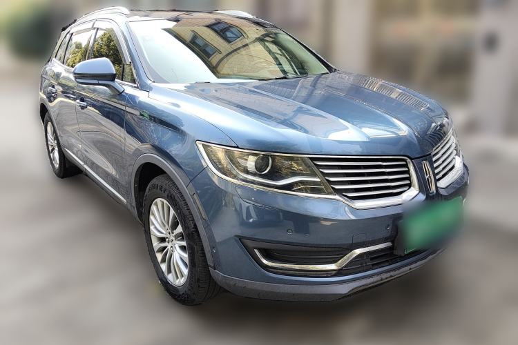 Used Lincoln MKX 2018 2.0T Four-Wheel Drive Zunya Edition Front Right 45 Deg