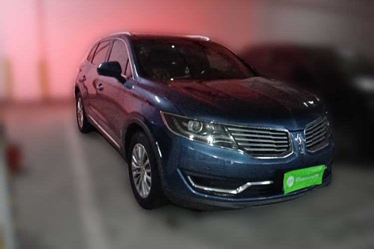 Used Lincoln MKX 2018 2.0T Four-Wheel Drive Zunya Edition Front Right 45 Deg