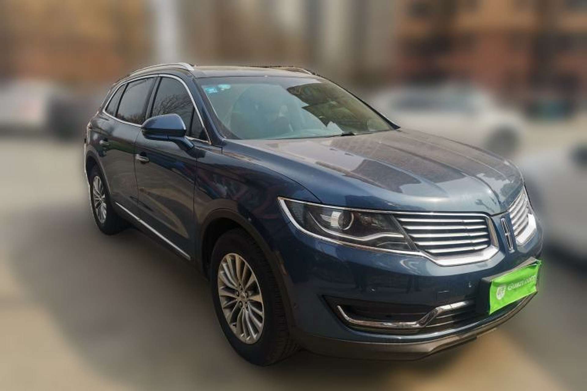 Used Lincoln MKX 2018 2.0T Four-Wheel Drive Zunya Edition Front Right 45 Deg