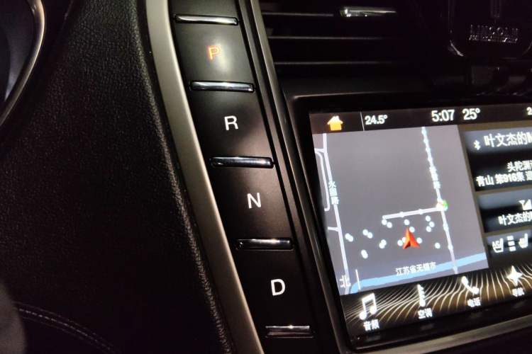 Used Lincoln MKX 2018 2.7T Four-Wheel Drive Prestige Edition Gear Lever