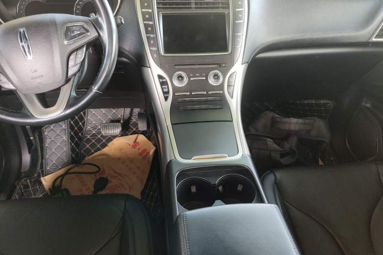 Used Lincoln MKX 2018 2.0T Four-Wheel Drive Zunya Edition Gear Lever