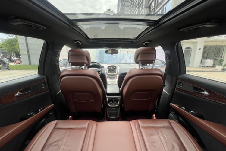 Used Lincoln MKX 2018 2.7T Four-Wheel Drive Prestige Edition Headliner