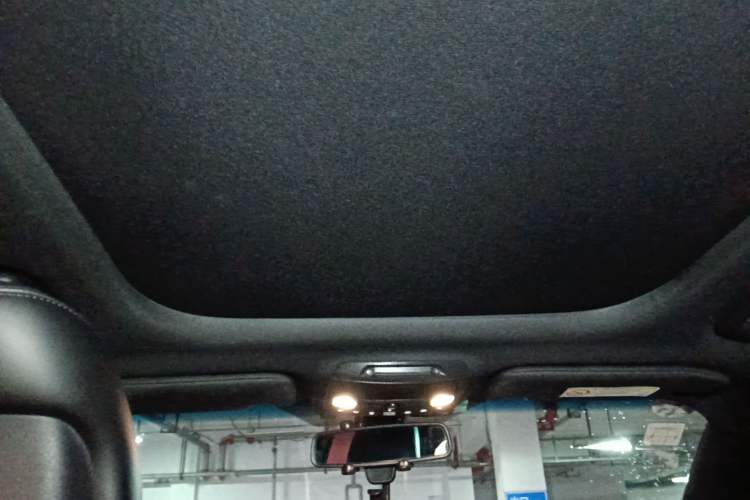Used Lincoln MKX 2018 2.0T Four-Wheel Drive Zunya Edition Headliner