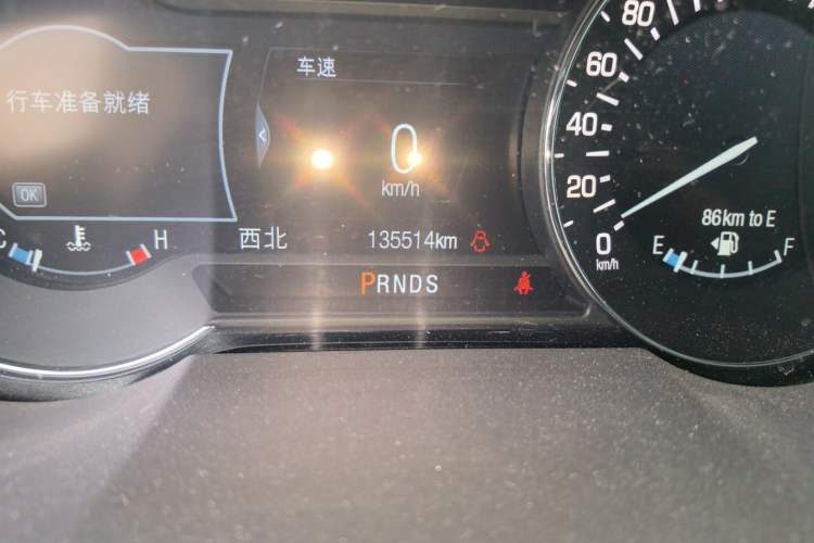 Used Lincoln MKX 2018 2.0T Four-Wheel Drive Zunya Edition Odometer Close Up
