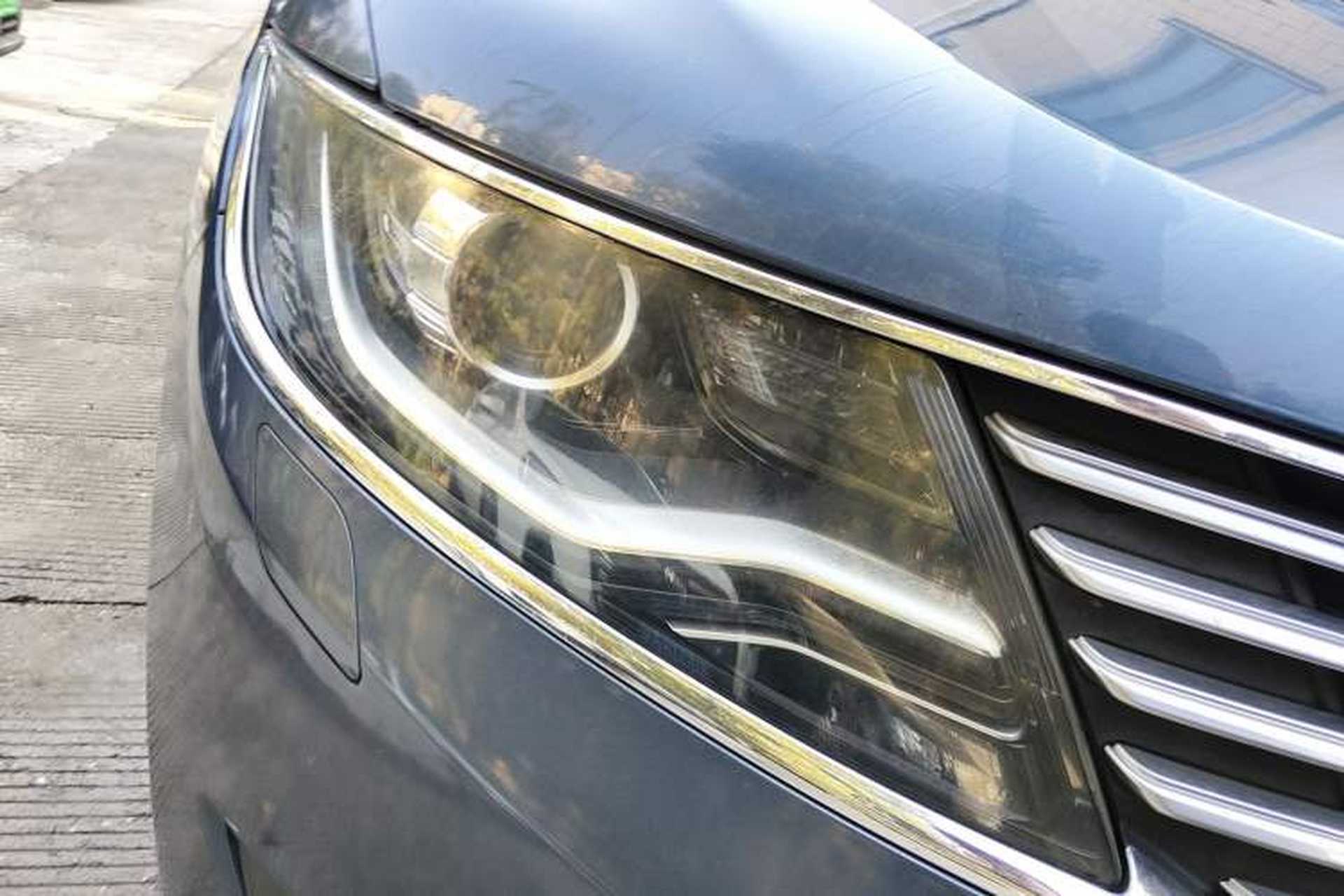 Used Lincoln MKX 2018 2.0T Four-Wheel Drive Zunya Edition Right Front Headlight