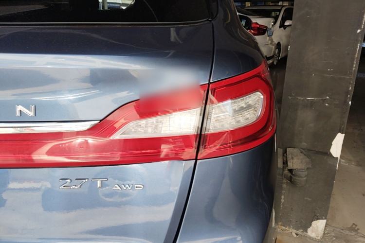 Used Lincoln MKX 2018 2.7T Four-Wheel Drive Prestige Edition Right Rear Taillight