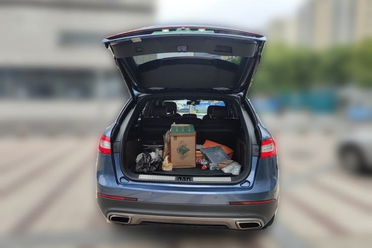 Used Lincoln MKX 2018 2.7T Four-Wheel Drive Prestige Edition Trunk