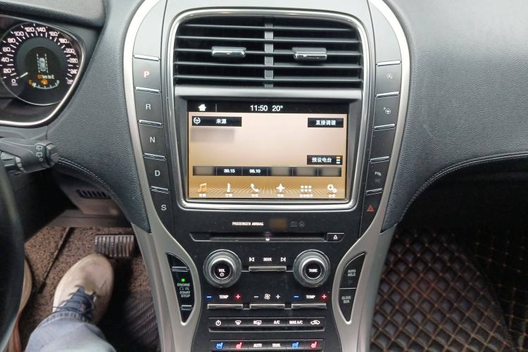 Used Lincoln MKX 2018 2.0T Four-Wheel Drive Zunya Edition Audio And AC Panel