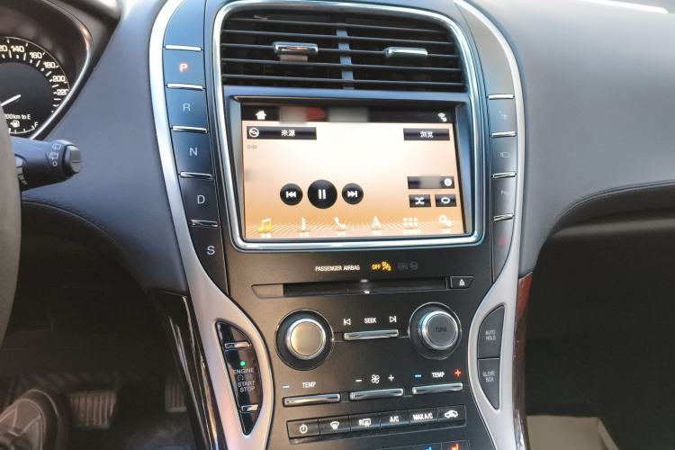 Used Lincoln MKX 2018 2.7T Four-Wheel-Drive Presidential Series Audio And AC Panel