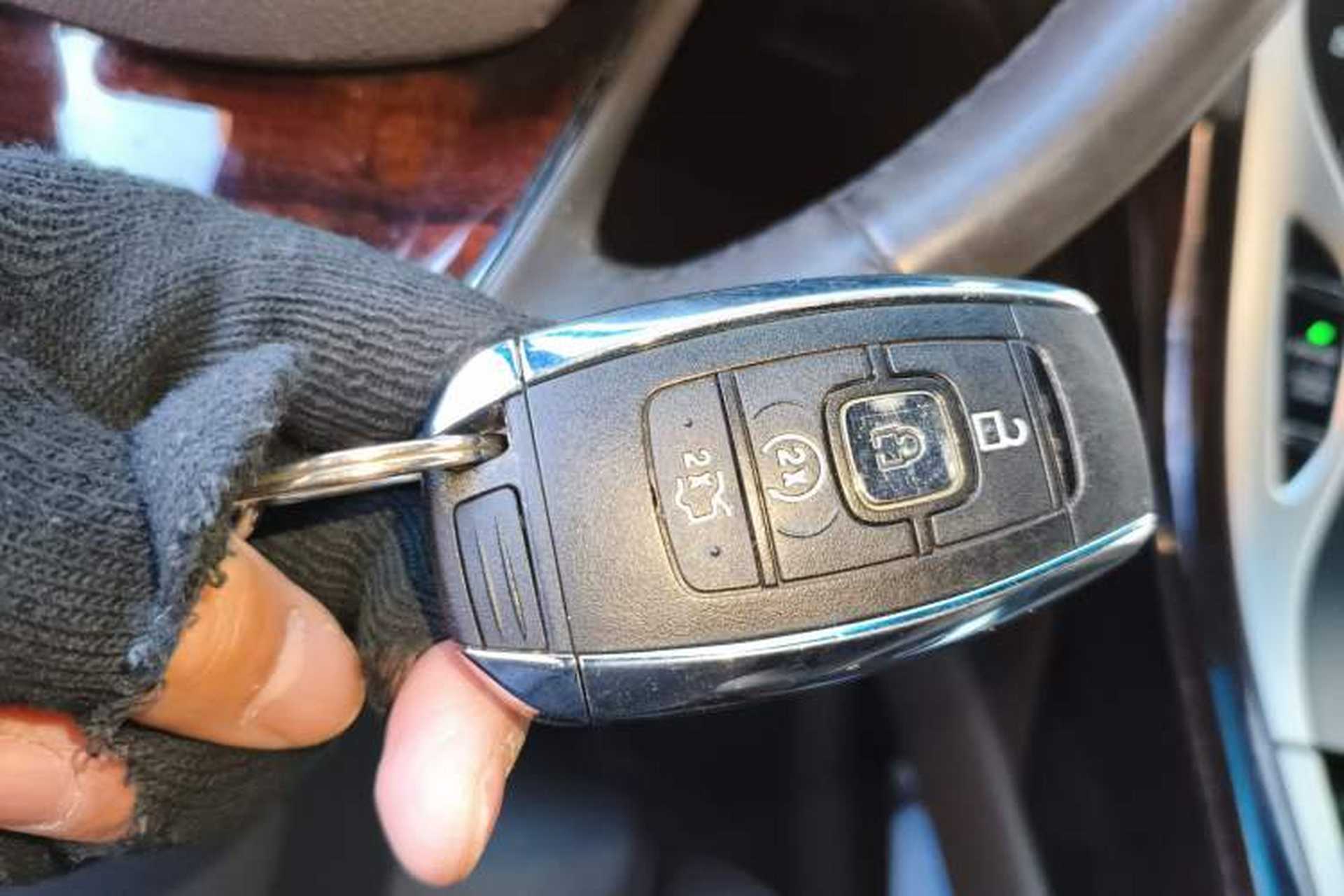 Used Lincoln MKX 2018 2.7T Four-Wheel-Drive Presidential Series Interior 1